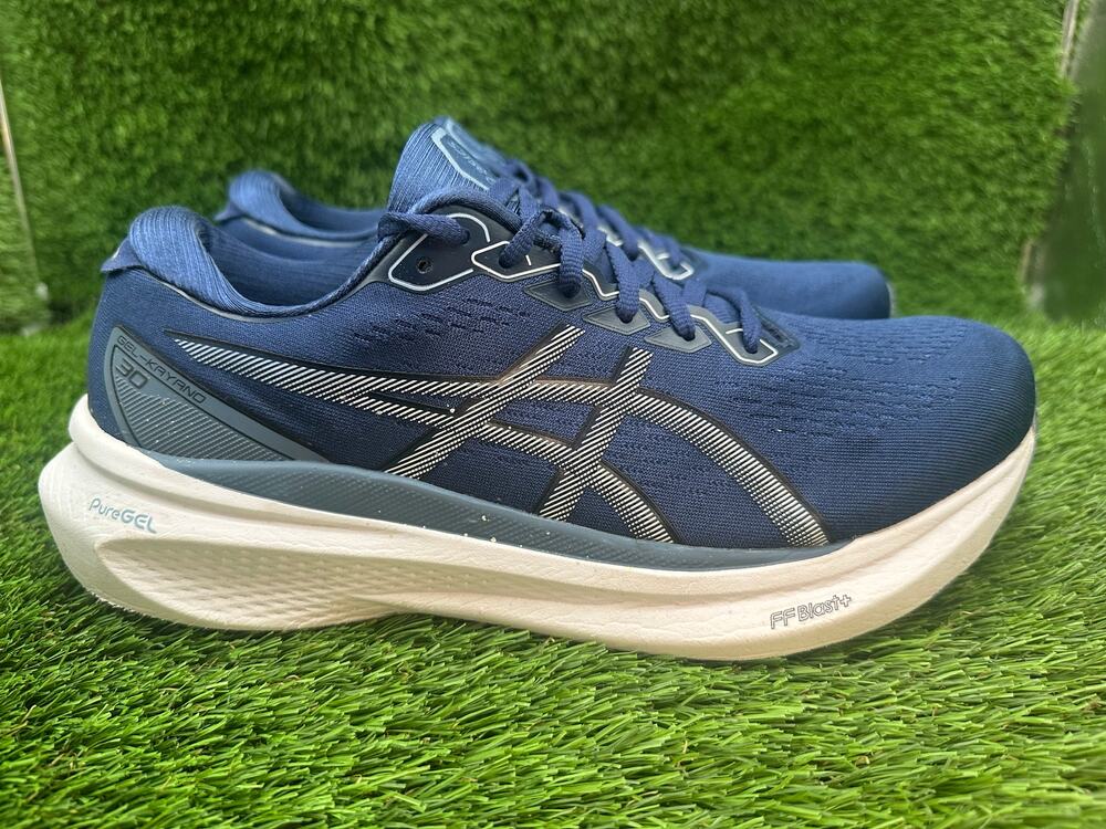 Asics Gel-Kayano 30 1011B548 Athletic Sneaker Men's 10 Blue Knit Training Sports